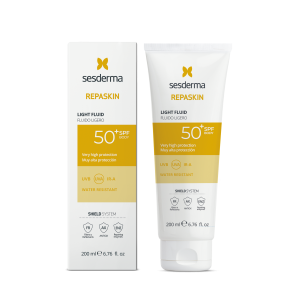 REPASKIN LIGHT FLUID SPF50 Флюид нежный солнцезащитный для тела 